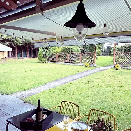 City Bungalow * 슈라드밍